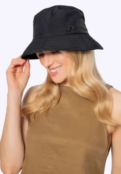 Czapka typu bucket z nylonu czarna><noscript><img width=