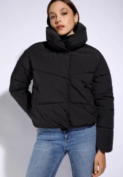 Damska kurtka oversize pikowana czarna>WITTCHEN Sale