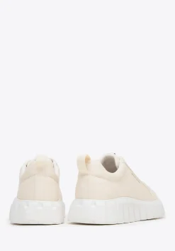 Damskie sneakersy na platformie jasny beż><noscript><img data-lazyloaded=