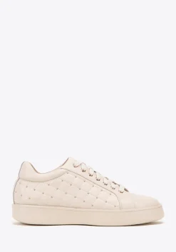 Damskie sneakersy skórzane z pikowaną cholewką kremowe>WITTCHEN Clearance