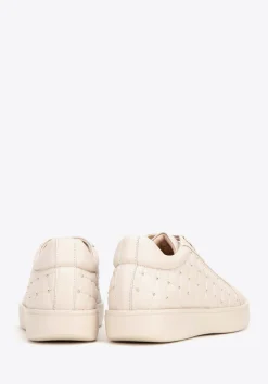 Damskie sneakersy skórzane z pikowaną cholewką kremowe><noscript><img data-lazyloaded=