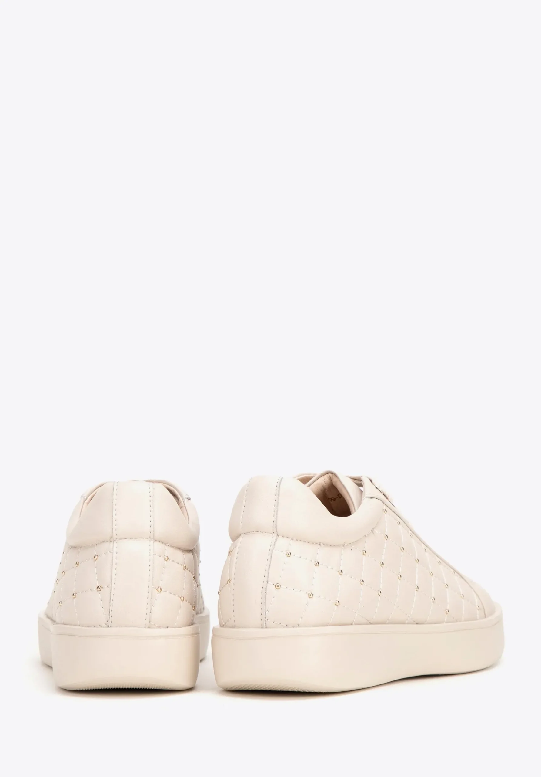 Damskie sneakersy skórzane z pikowaną cholewką kremowe>WITTCHEN Clearance
