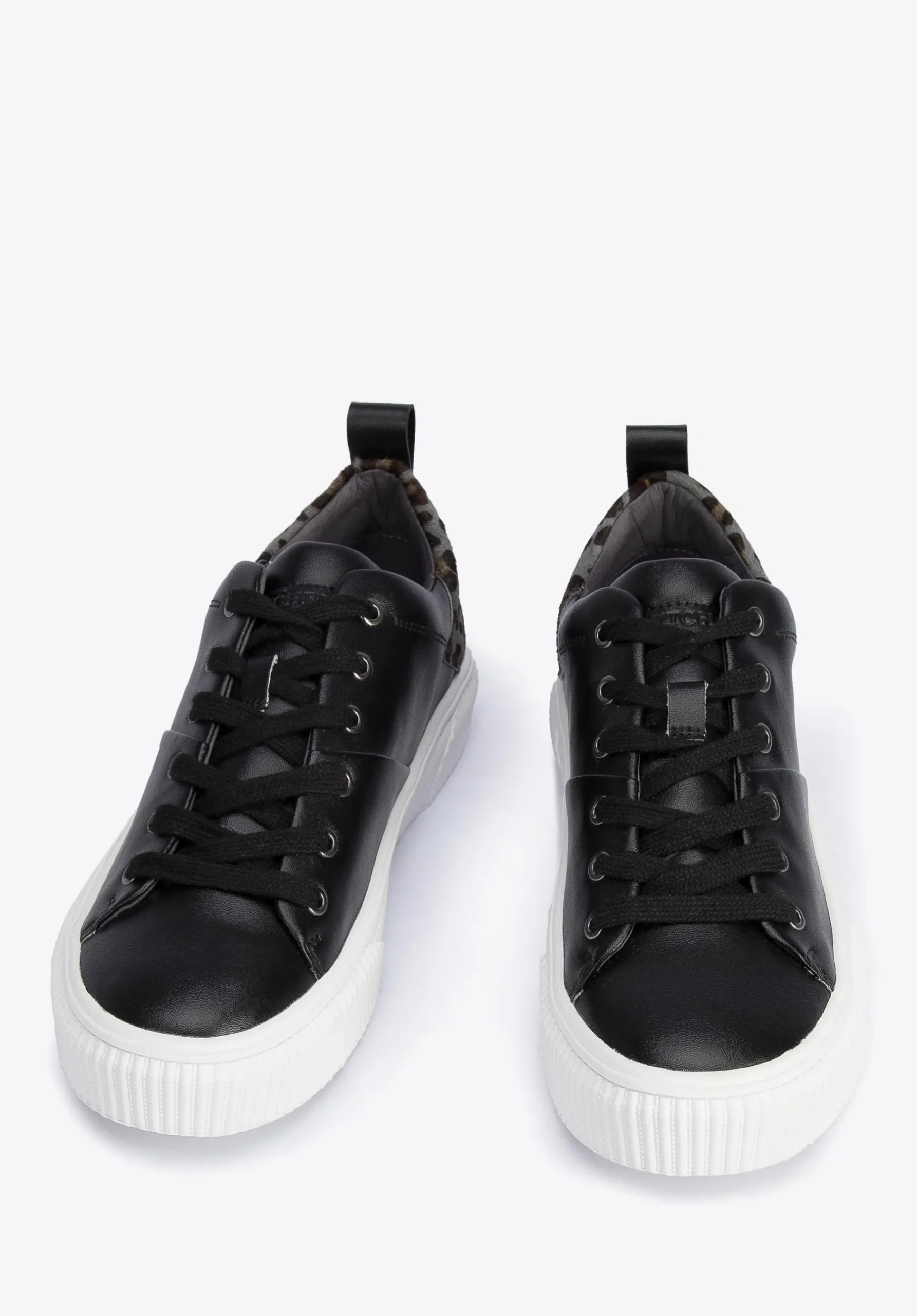 Damskie sneakersy skórzane z wzorem w cętki czarne>WITTCHEN Hot