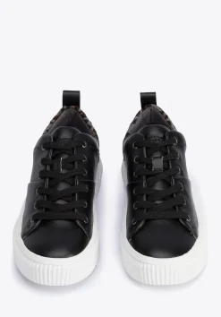Damskie sneakersy skórzane z wzorem w cętki czarne><noscript><img data-lazyloaded=