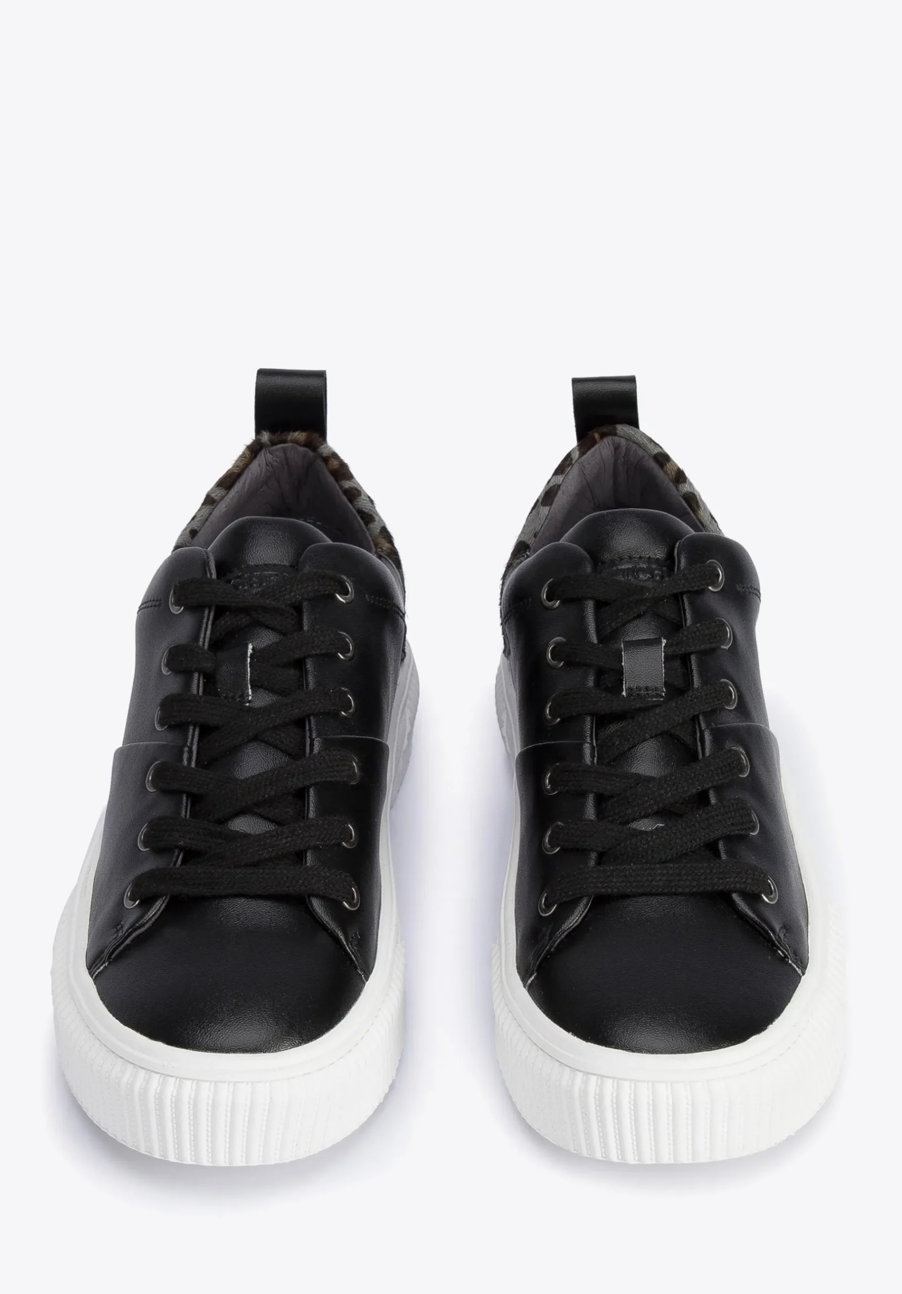 Damskie sneakersy skórzane z wzorem w cętki czarne>WITTCHEN Hot