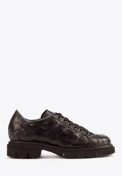 Damskie sneakersy w ozdobną plecionkę czarne>WITTCHEN Hot