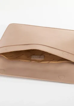 Etui na laptopa 13” z imitacji skóry beżowe><noscript><img data-lazyloaded=