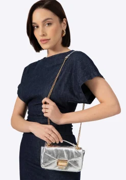 Minitorebka crossbody z połyskującej ekoskóry srebrna>WITTCHEN Online