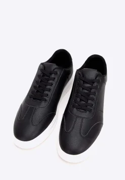 Męskie sneakersy z ekoskóry klasyczne czarne>WITTCHEN New