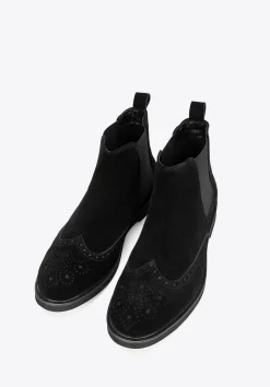 Męskie sztyblety ze skóry zamszowej czarne>WITTCHEN Fashion
